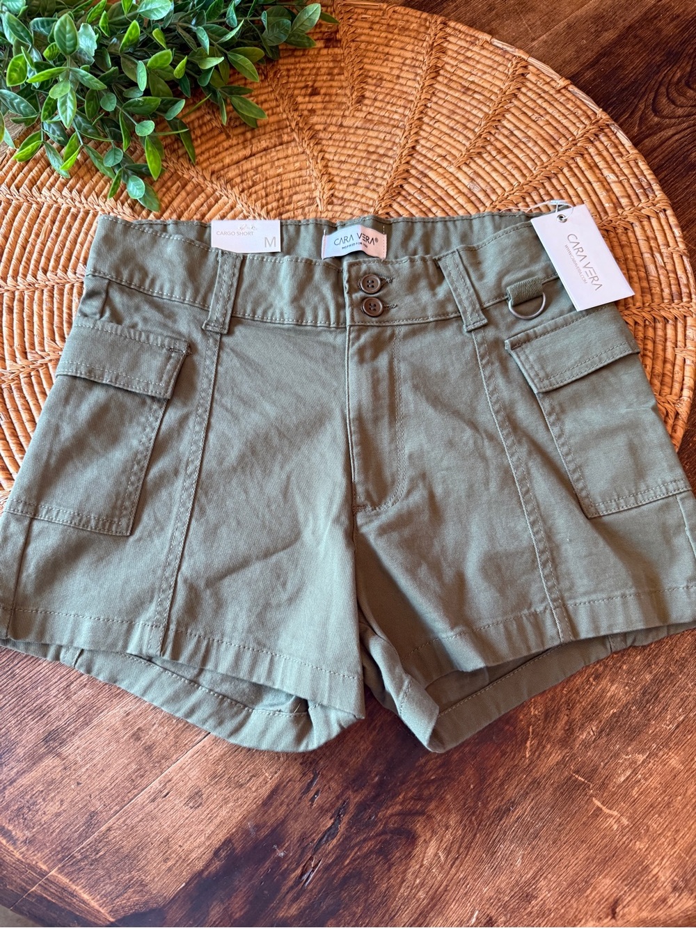 New Cara Vera Olive Utility Cotton Blend Women’s Shorts